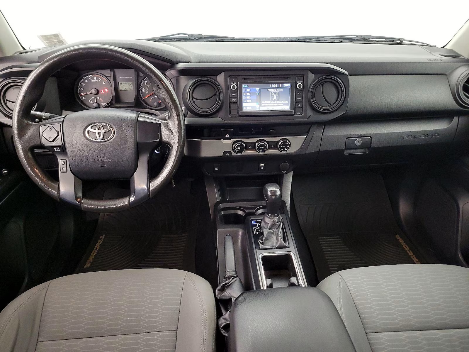 Toyota Tacoma SR5 2016 $195,000.00 - Imagen 9