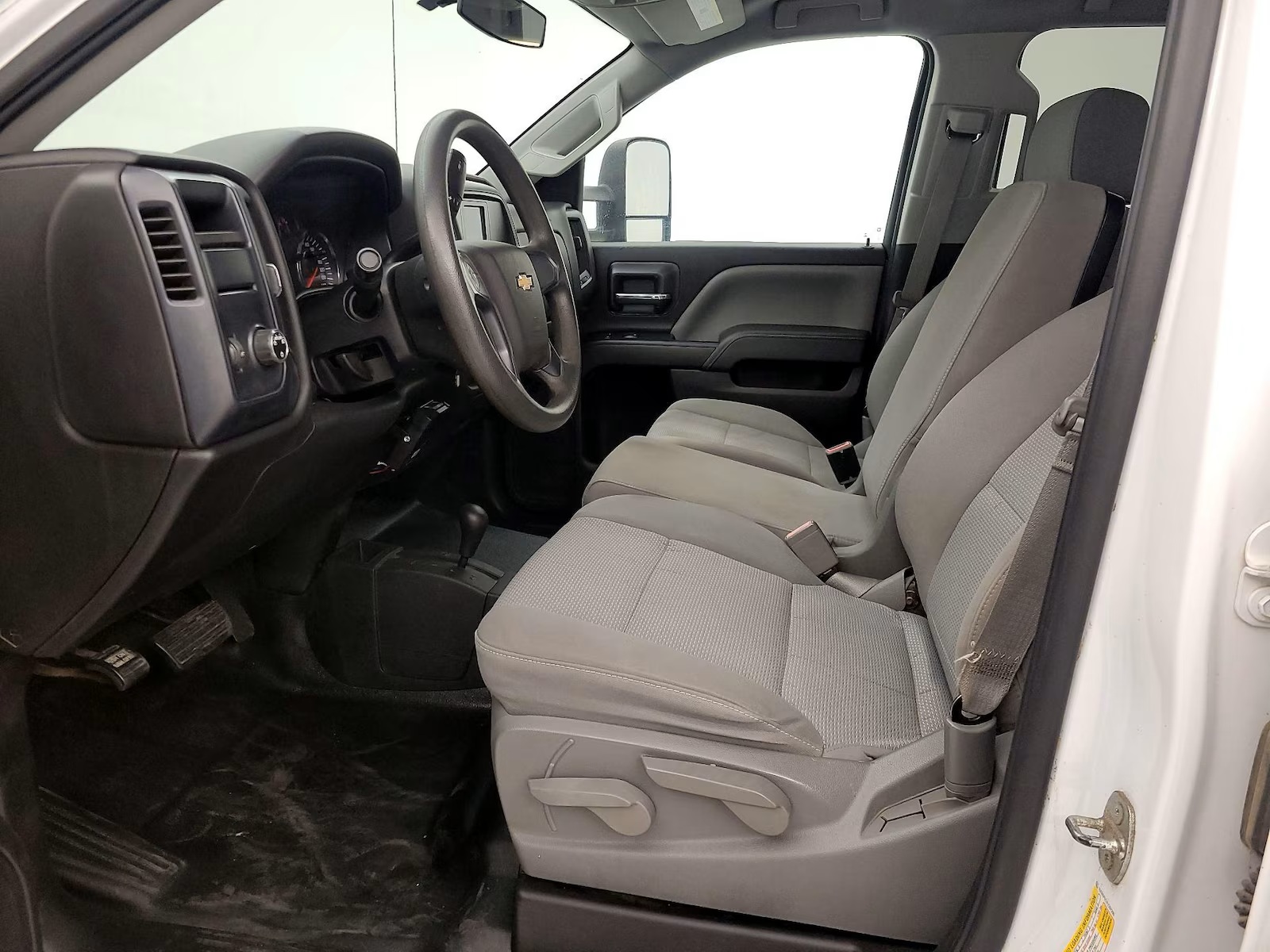 Chevrolet Silverado 1500 2015 $197,400.00 - Imagen 10
