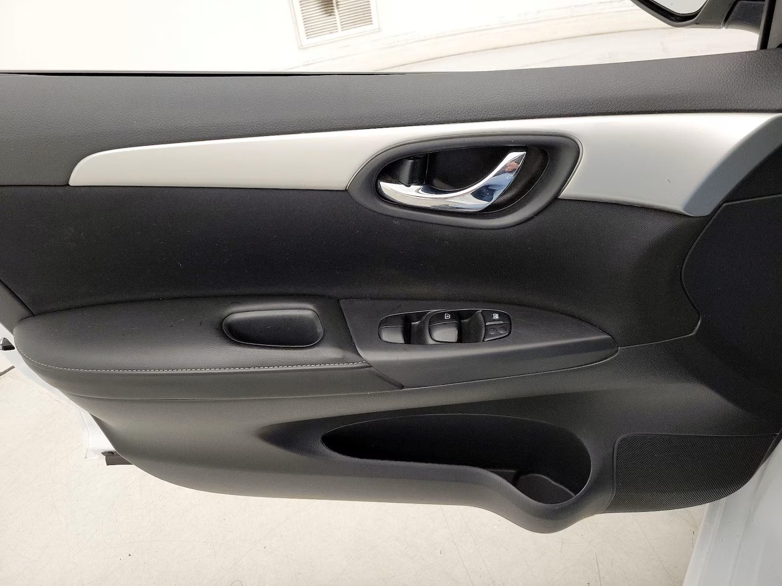 Nissan Sentra S 2019 $132,000.00 - Imagen 9