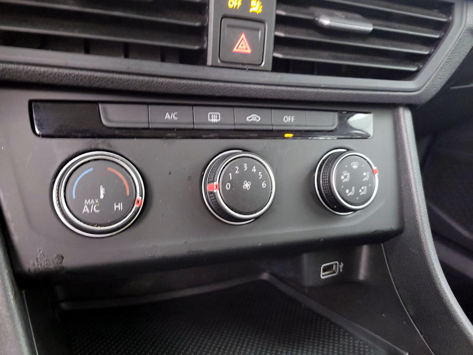 Volkswagen Jetta S 2019 $156,000.00 - Imagen 14