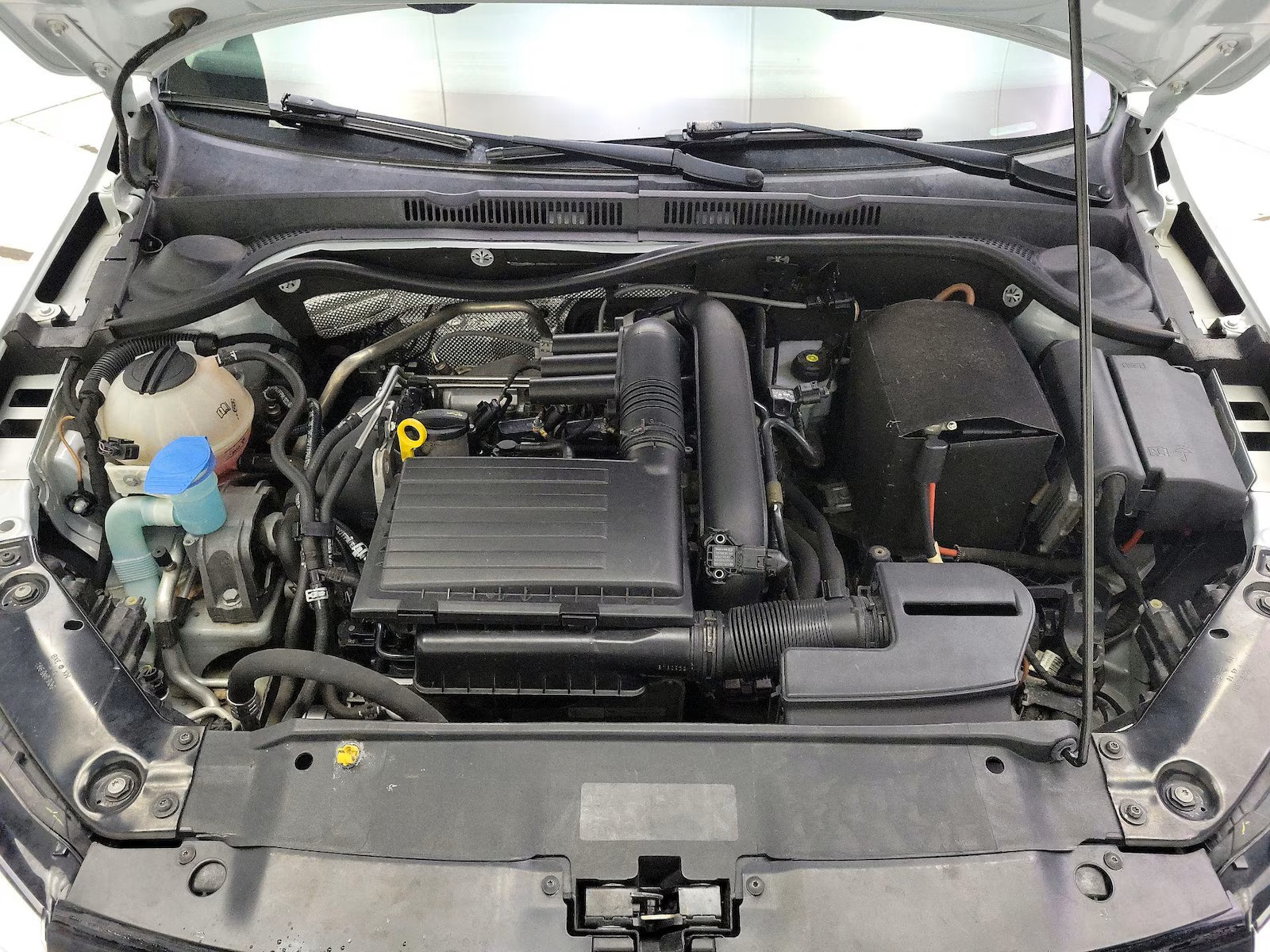 Volkswagen Jetta SE 2017 $125,400.00 - Imagen 18