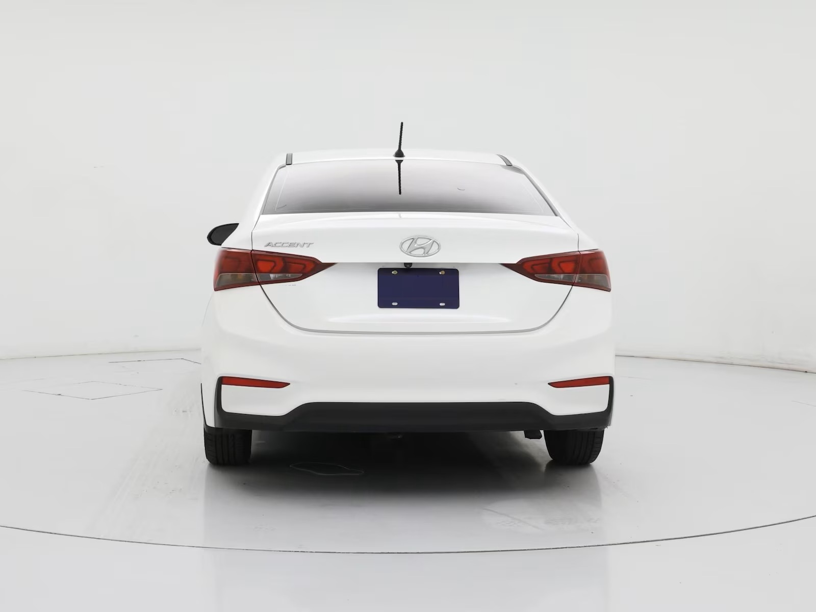 Hyundai Accent SE 2018 $102,000.00 - Imagen 6